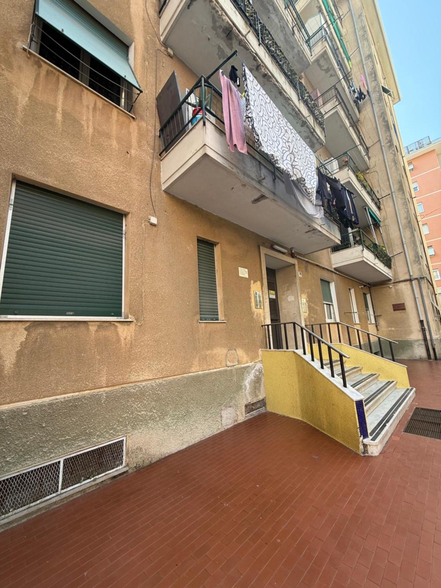 House Pra - Casa Apartment Genua